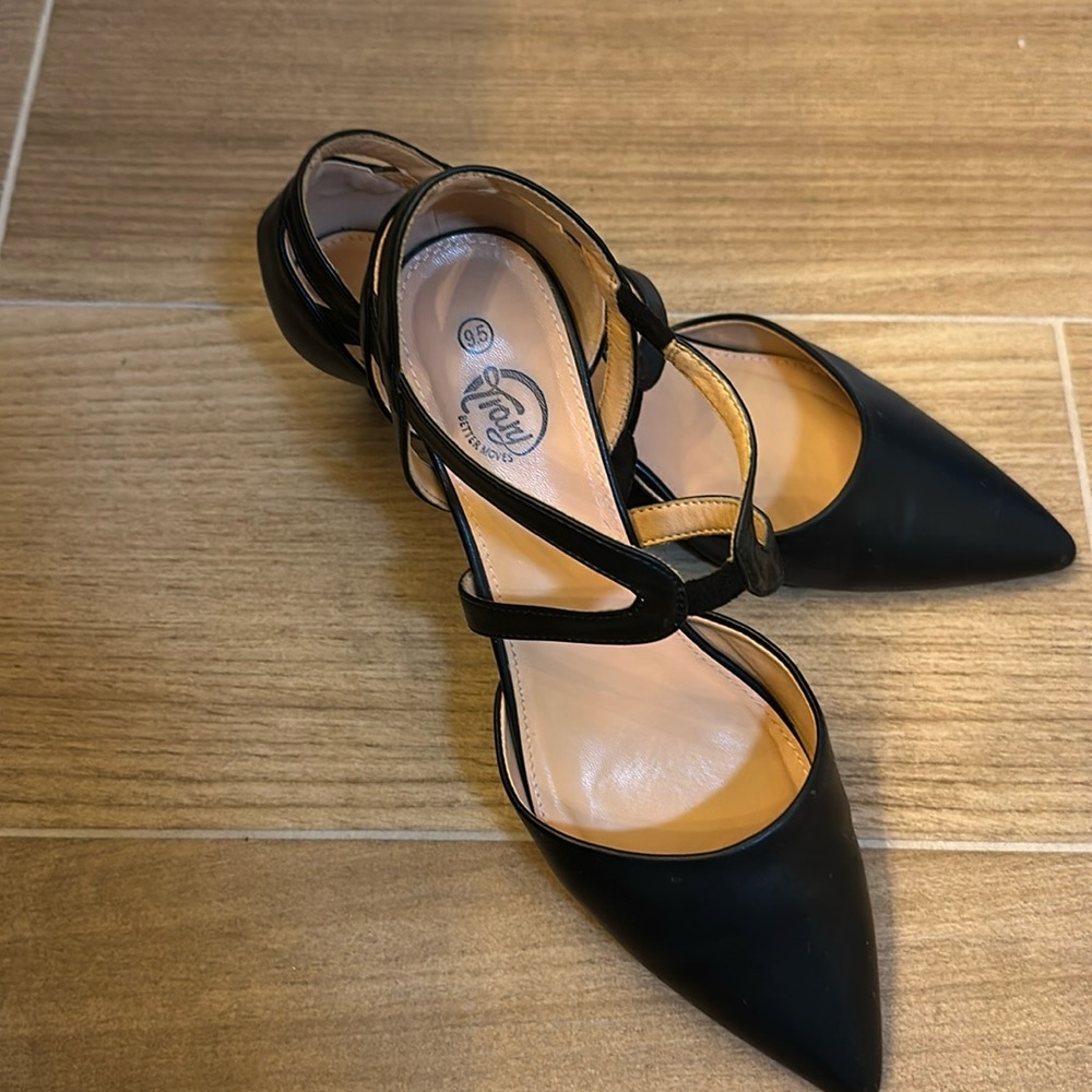 Trary Better Moves 9.5 Black Ladies Shoes